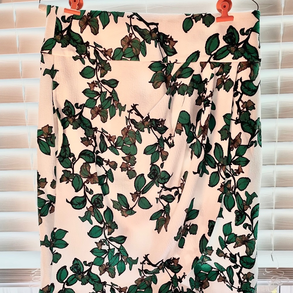 Floral pencil Skirt